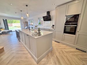 Kitchen- click for photo gallery